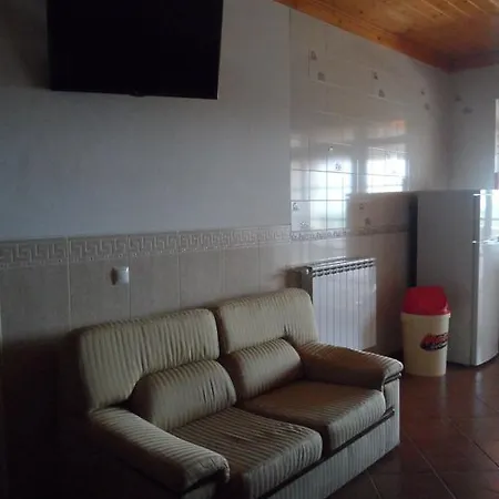 Casa de hóspedes Solar Dos Vales *