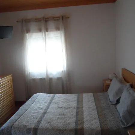 Casa de hóspedes Solar Dos Vales